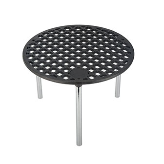 Żeliwna kempingowa patelnia do grillowania z nogami