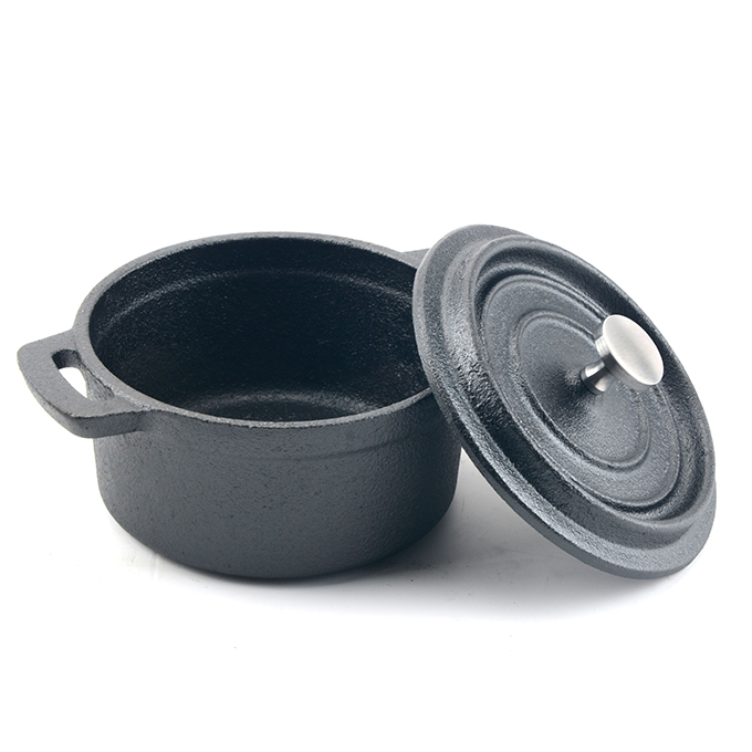Żeliwny mini piekarnik holenderski