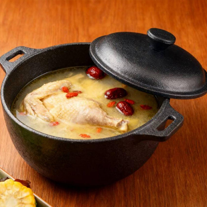 Żeliwny mini piekarnik holenderski 10 cm Kokota żeliwny Mini