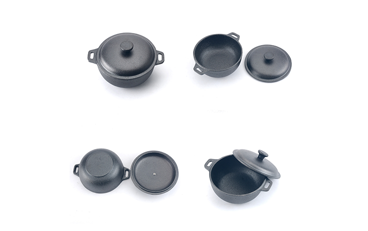 Żeliwny minipiekarnik holenderski 10 cm