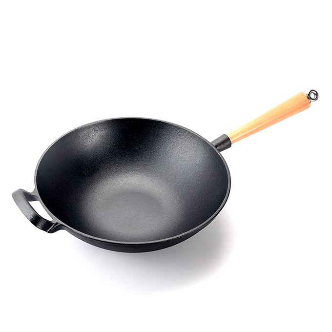 Ciężki żeliwny chiński wok z odłączaną drewnianą rączką i grubą żeliwną patelnią o płaskim dnie